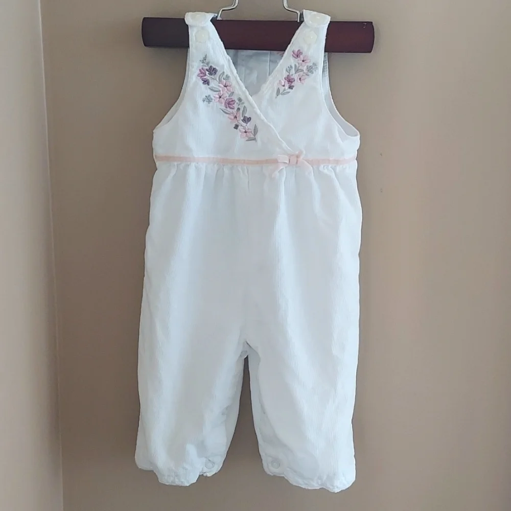 Baby Light weight overall with snap bottoms - white floral embroidery - 3/6 mos